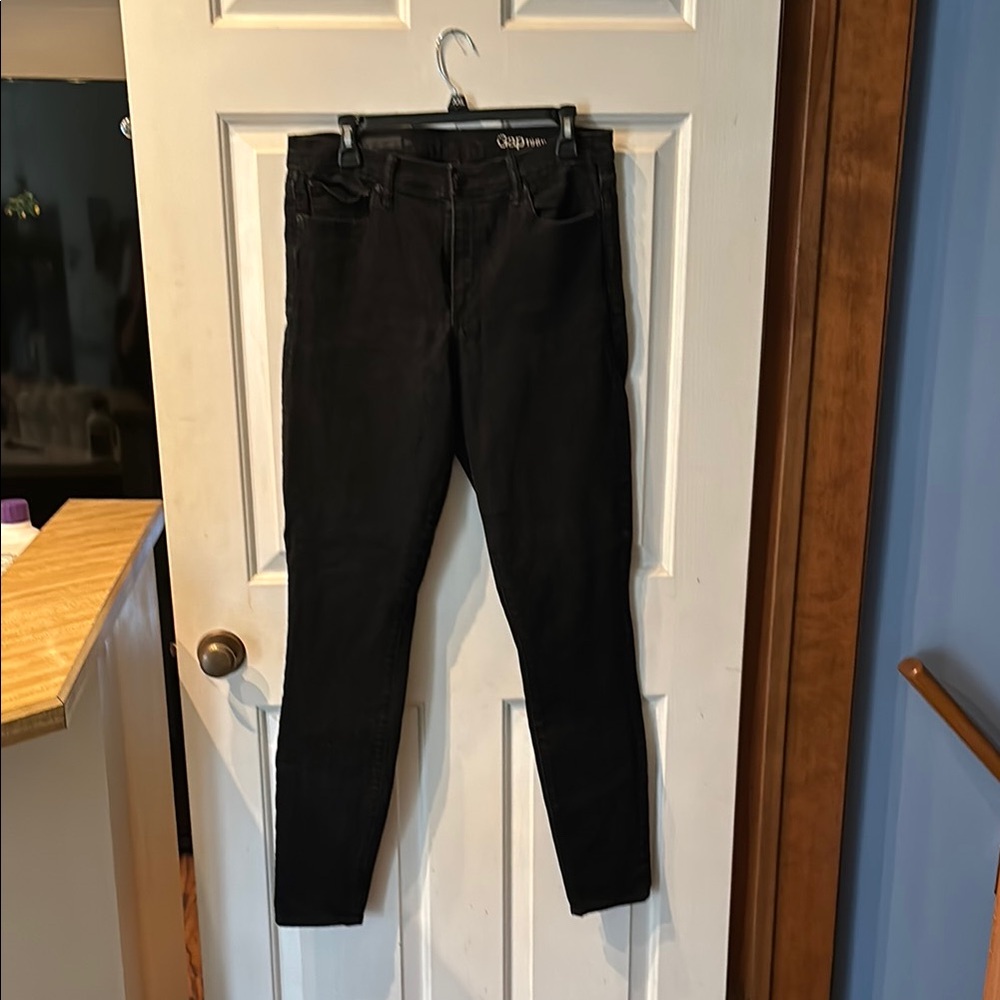 Black Skinny Jeans
